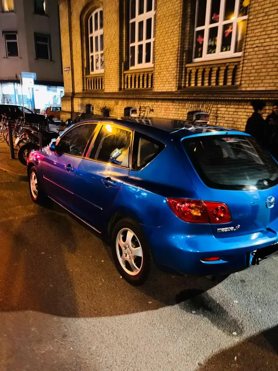 Usata Mazda 3 160 CV (117 kW) 2005 Blu Station wagon