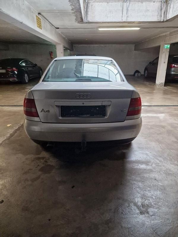 Gebraucht Audi A4 Ambiente 125 PS (91 kW) 2000 Grau Limousine