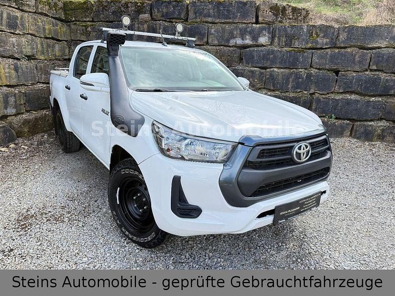 Gebraucht Toyota HiLux 150 PS (110 kW) 2021 Weiß Pickup