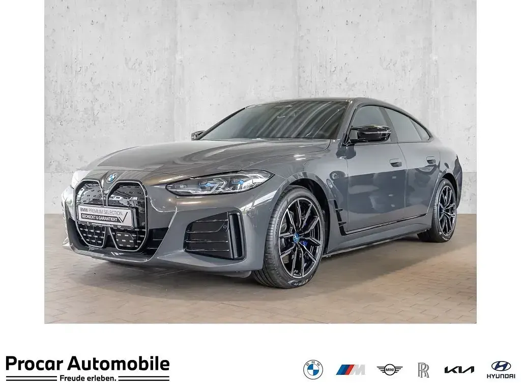 Używany BMW i4 Performance 400 kW (544 KM) 2023 Sedan/Limuzyna