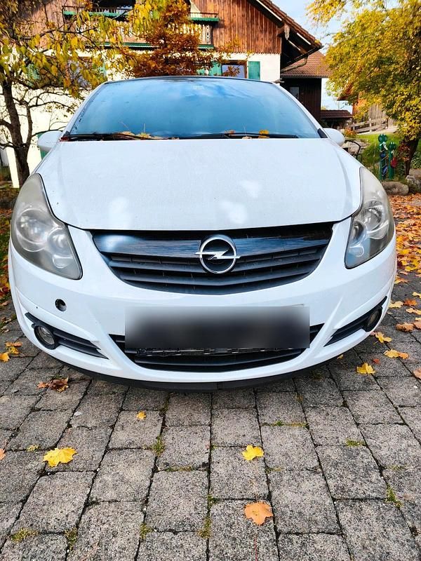 Weiß Gebraucht 2009 Opel Corsa Kleinwagen | 2.450 € (Fairer Preis) - Bild 1/4
