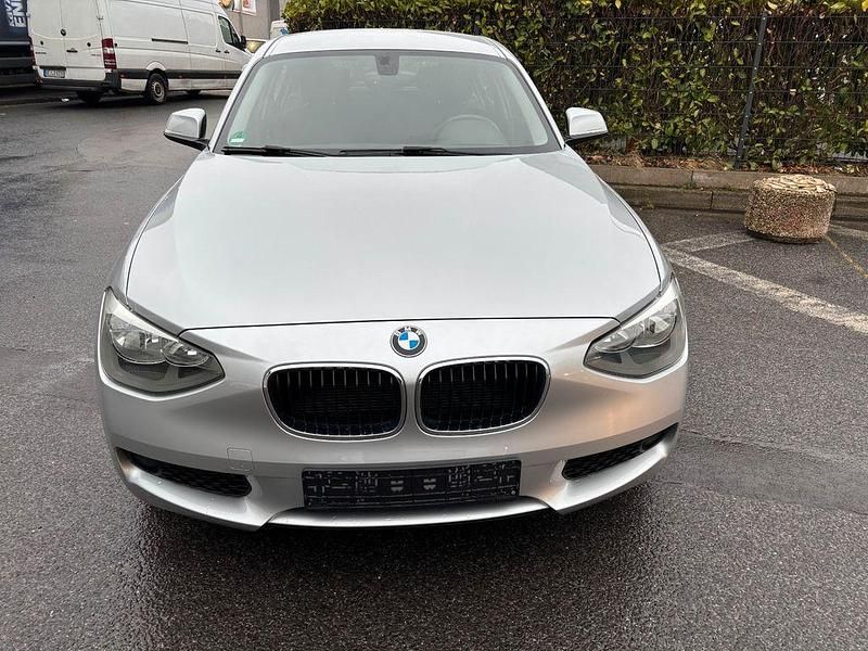Gebraucht BMW 118 170 PS (125 kW) 2012 Silber Kleinwagen