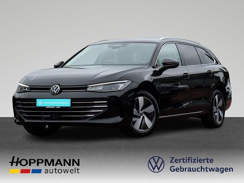 Grenadillschwarz metallic Gebraucht 2024 VW Passat Business Kombi | 35.980 € (Fairer Preis) - Bild 1/4