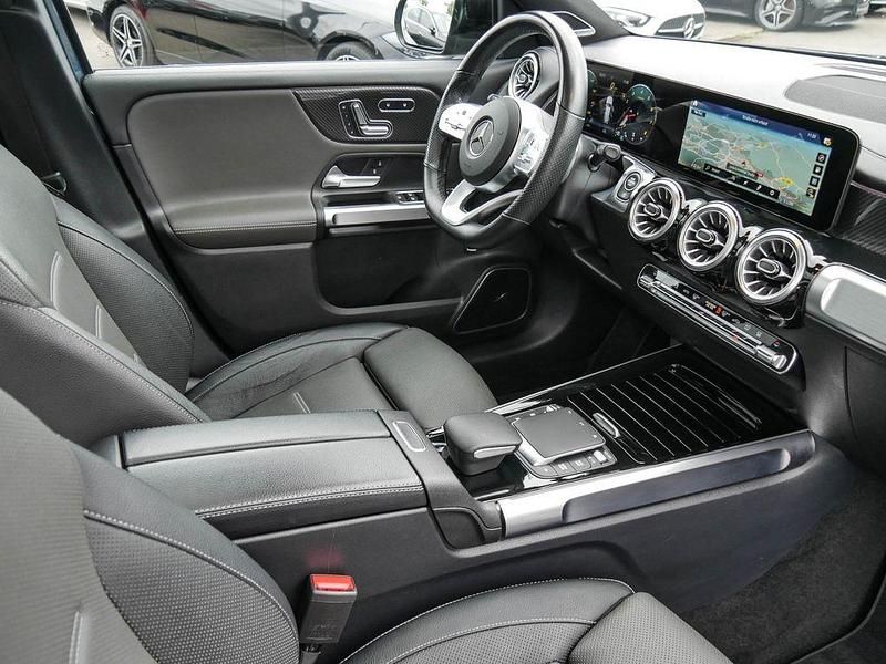 Gebraucht Mercedes GLB250 AMG 224 PS (164 kW) 2021 Blau SUV