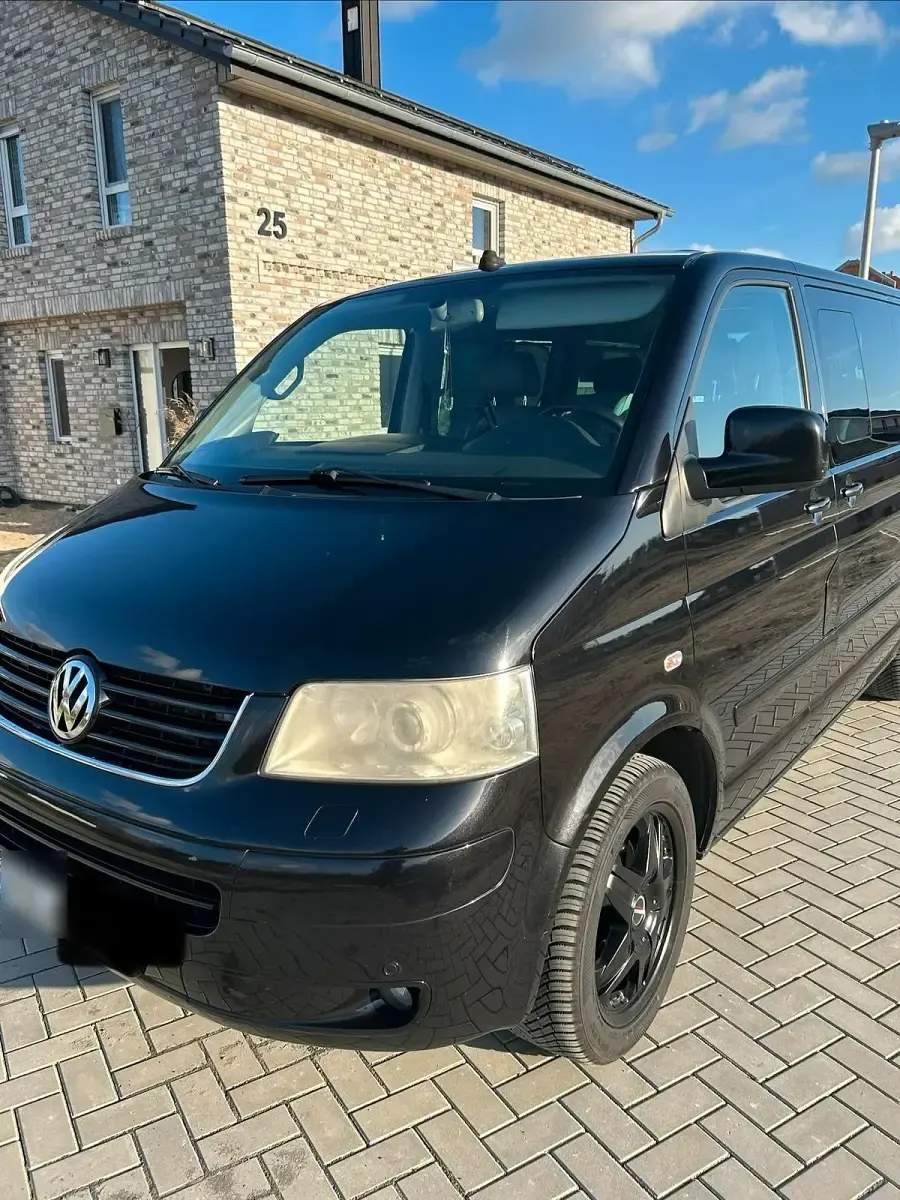 Używany VW T5 179 KM (131 kW) 2008 Czarny Van