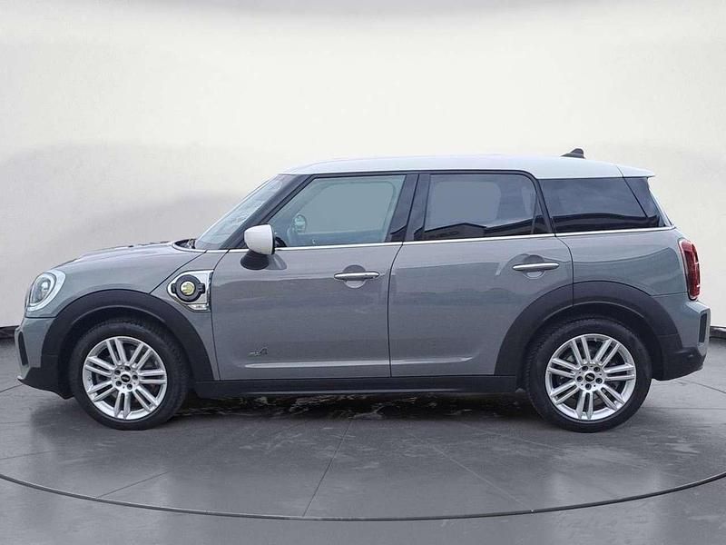 Gebraucht Mini Cooper S Countryman Classic 125 PS (91 kW) 2022 Moonwalk grey metallic SUV