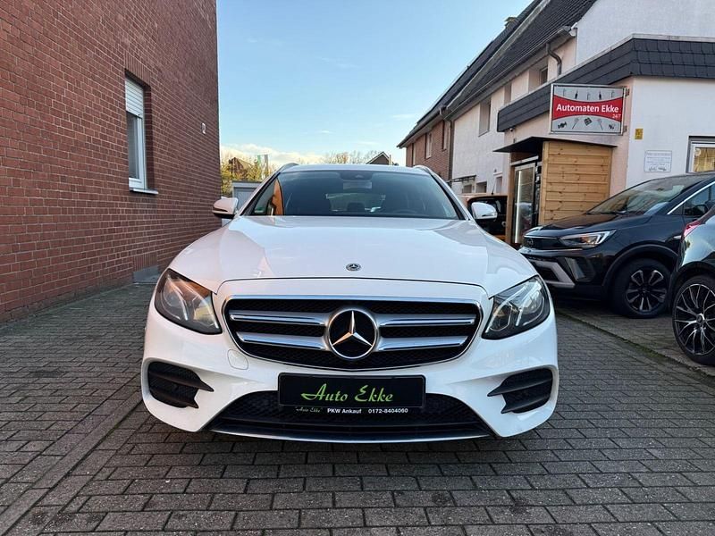 Gebraucht Mercedes E350 AMG line 258 PS (189 kW) 2017 Weiß Kombi