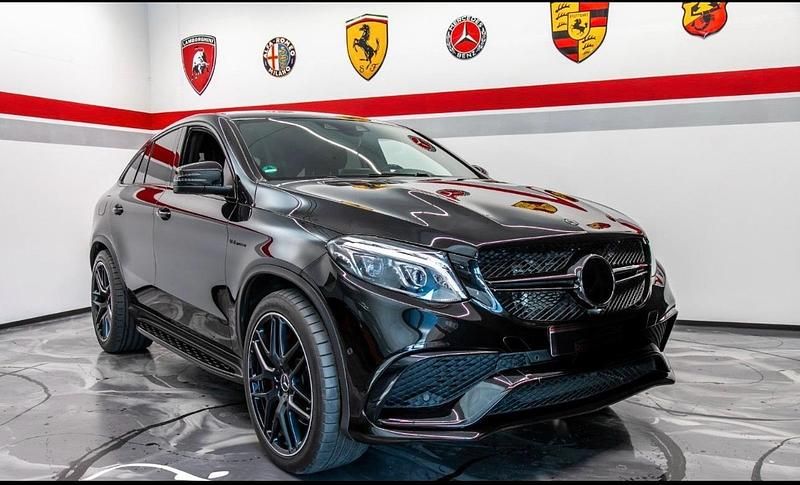 Schwarz Gebraucht 2017 Mercedes S63 AMG AMG SUV | 55.200 € (Fairer Preis) - Bild 1/4