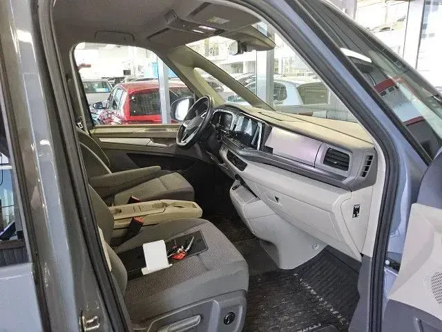 Brugt VW Multivan Basis 150 HK (110 kW) 2023 Grå MPV