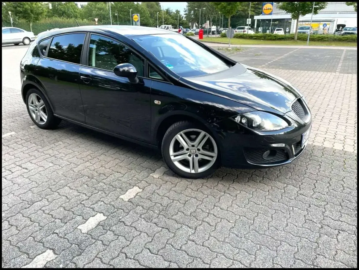 Gebraucht Seat Leon Copa 125 PS (91 kW) 2012 Schwarz Limousine