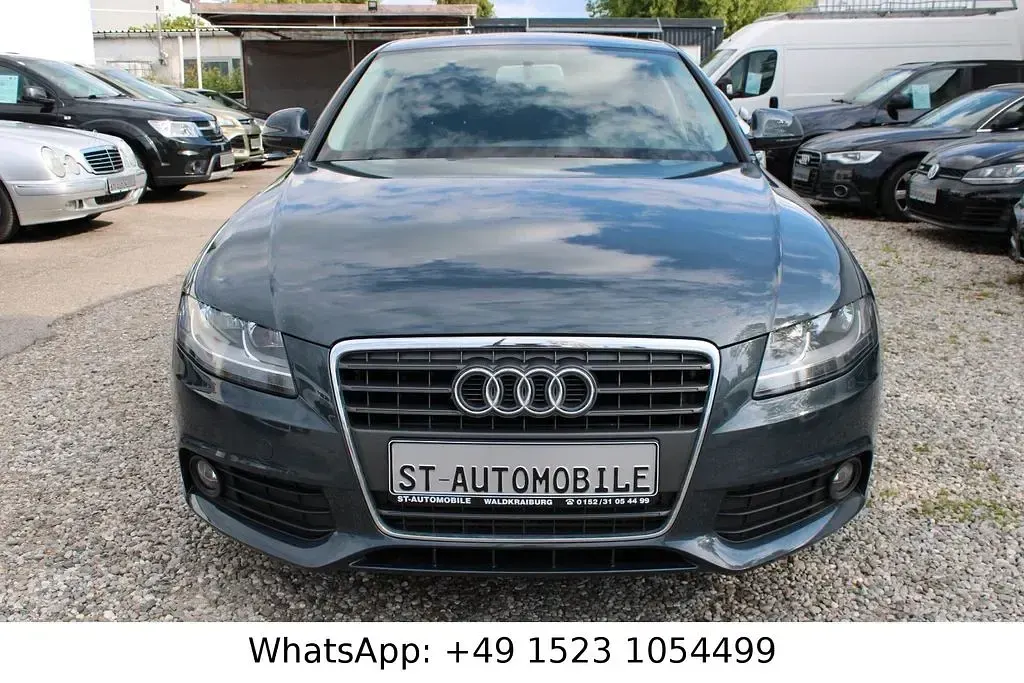 Gebraucht Audi A4 Attraction 120 PS (88 kW) 2009 Grau Limousine