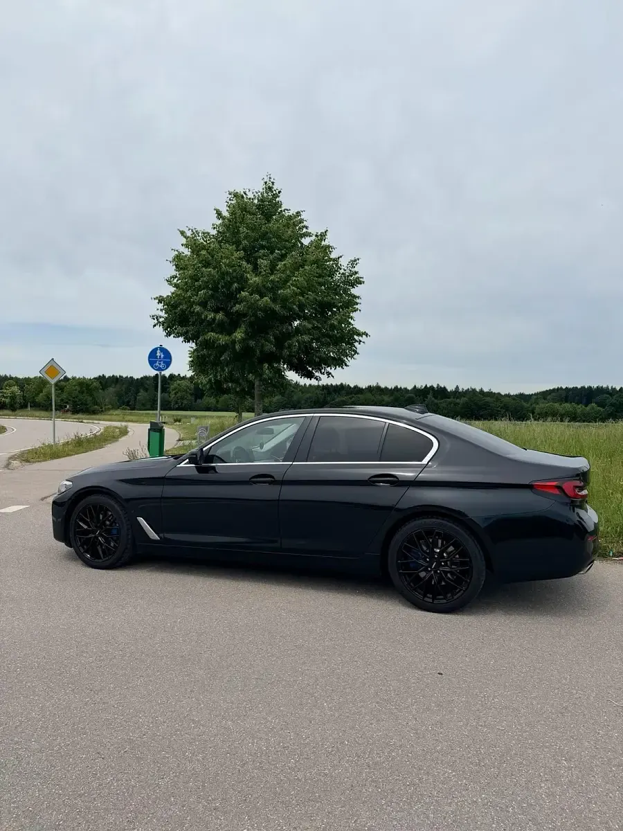 Gebraucht BMW 530 252 PS (185 kW) 2021 Schwarz Limousine
