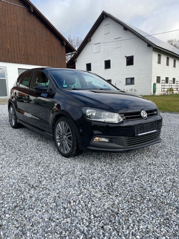 Schwarz Gebraucht 2015 VW Polo BlueGT Kleinwagen | 8.999 € (Fairer Preis) - Bild 1/4