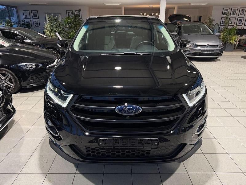 Schwarz Gebraucht 2016 Ford Edge Titanium SUV | 19.999 € (Fairer Preis) - Bild 1/4