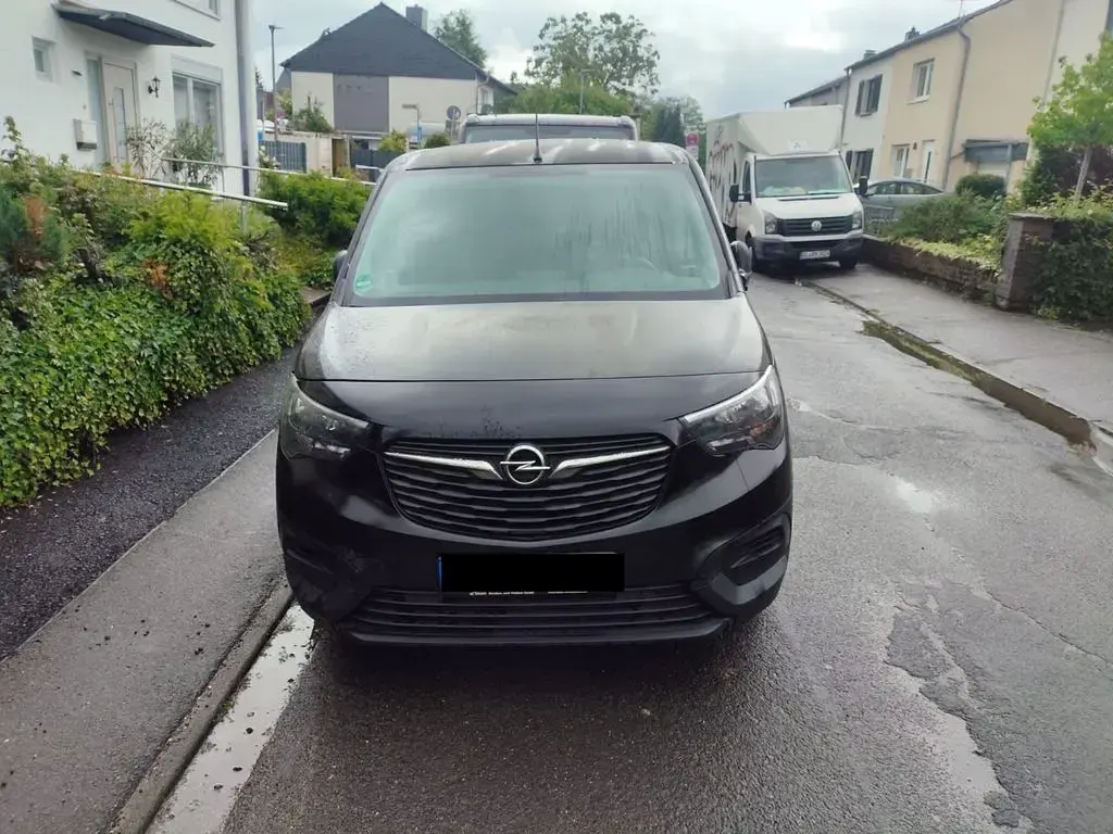 Gebraucht Opel Combo Edition 102 PS (75 kW) 2022 Weiß Van / Kleinbus