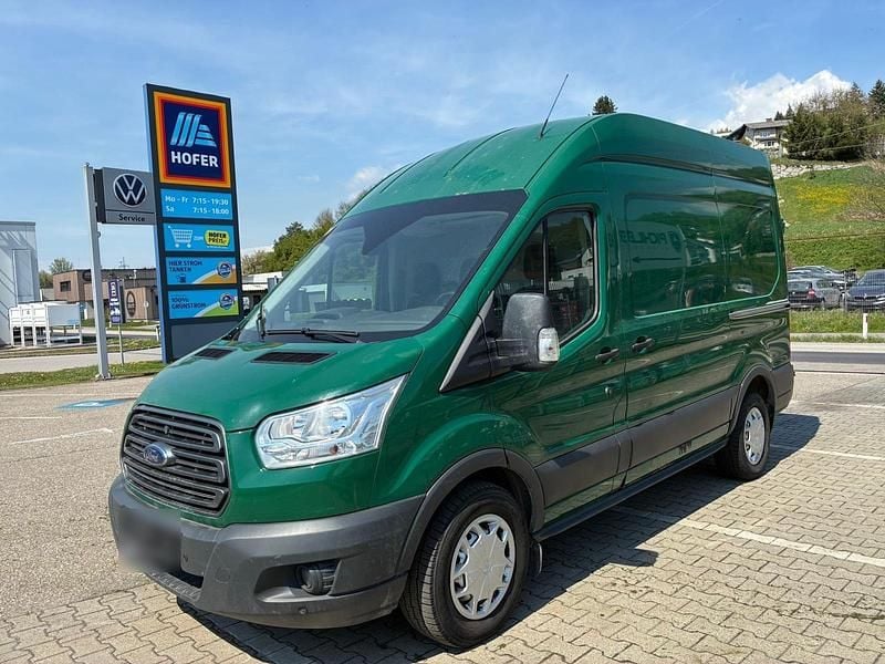 Second-hand Ford Transit 170 CP (125 kW) 2018 Verde Monovolum