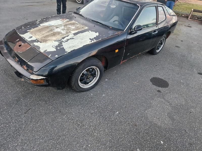 Rot Gebraucht 1977 Porsche 924 Coupé | 1.250 € - Bild 1/4