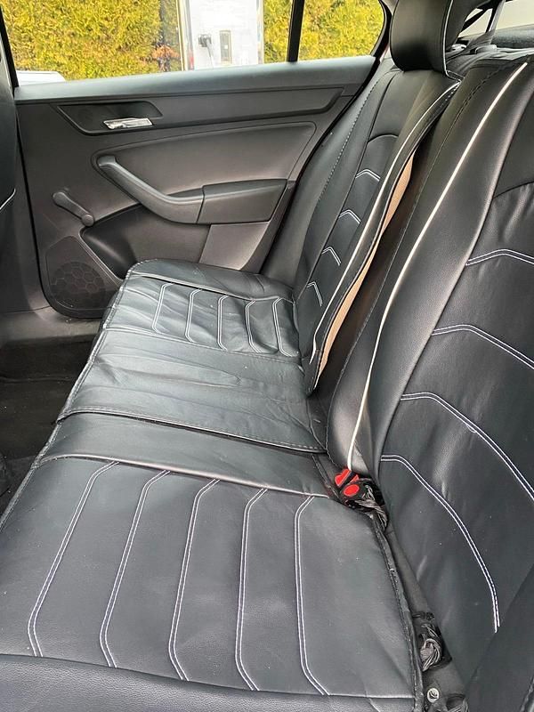 Gebraucht Seat Toledo 77 PS (56 kW) 2013 Rot Kleinwagen