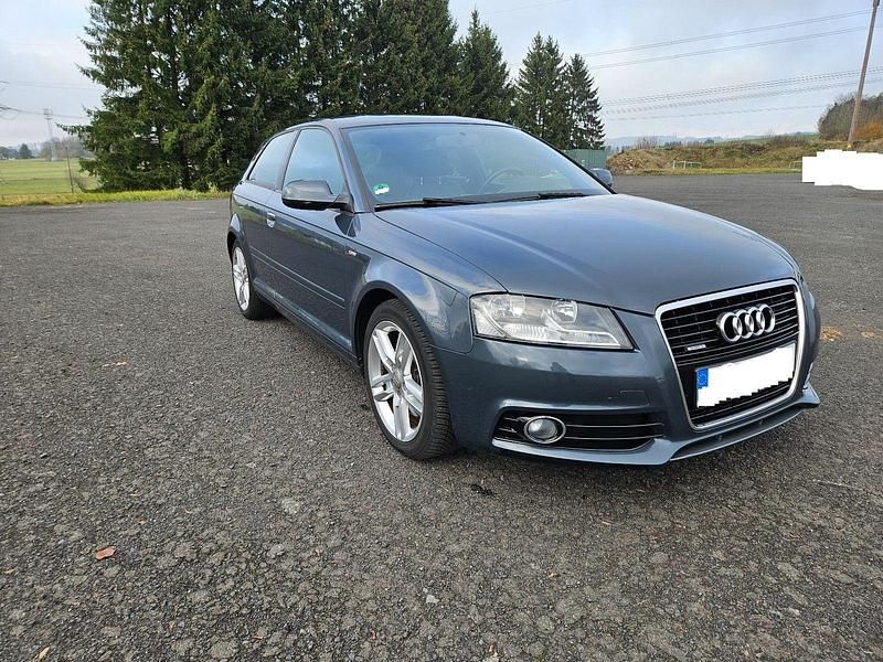 Używany Audi A3 Sport 170 KM (125 kW) 2012 Szary Hatchback