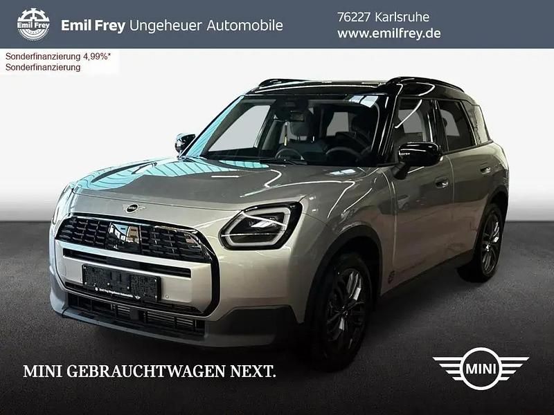 Melting silver iii metallic Gebraucht 2025 Mini Countryman Essential SUV | 34.990 € (Superpreis) - Bild 1/3