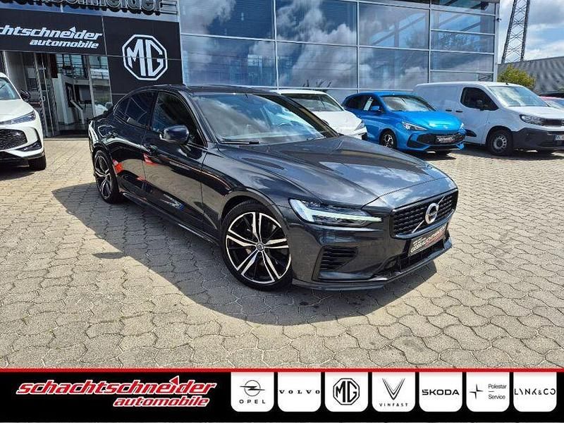 Grau Gebraucht 2020 Volvo S60 R-Design Limousine | 28.890 € (Fairer Preis) - Bild 1/4