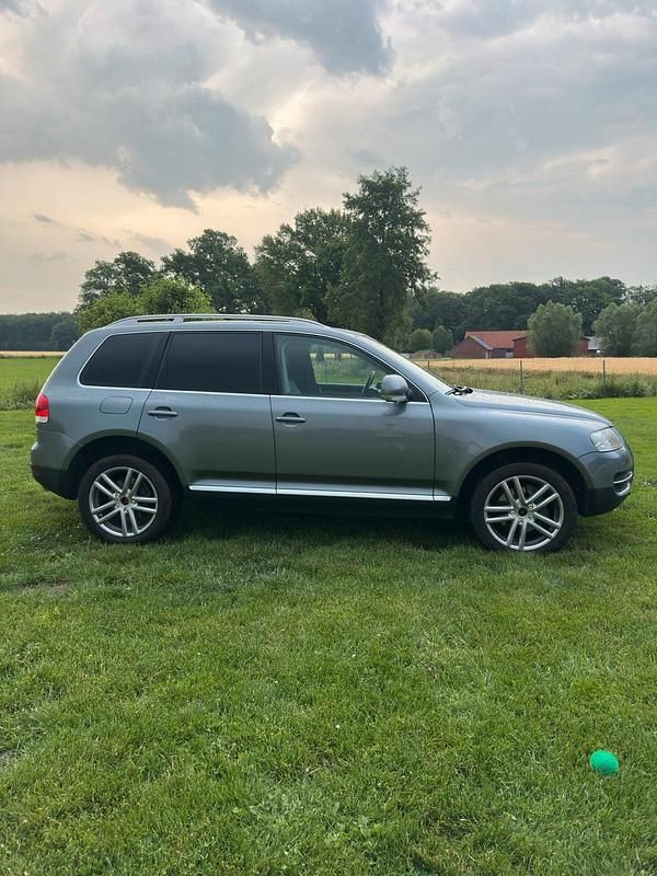 Gebraucht VW Touareg 310 PS (228 kW) 2005 Grau SUV