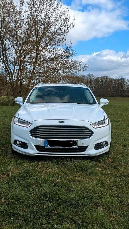 Gebraucht Ford Mondeo Trend 150 PS (110 kW) 2016 Weiß Kombi