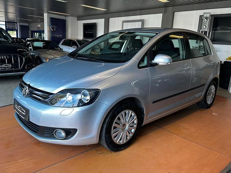Grau Gebraucht 2010 VW Golf Plus Comfortline Van / Kleinbus | 7.490 € (Etwas zu teuer) - Bild 1/3