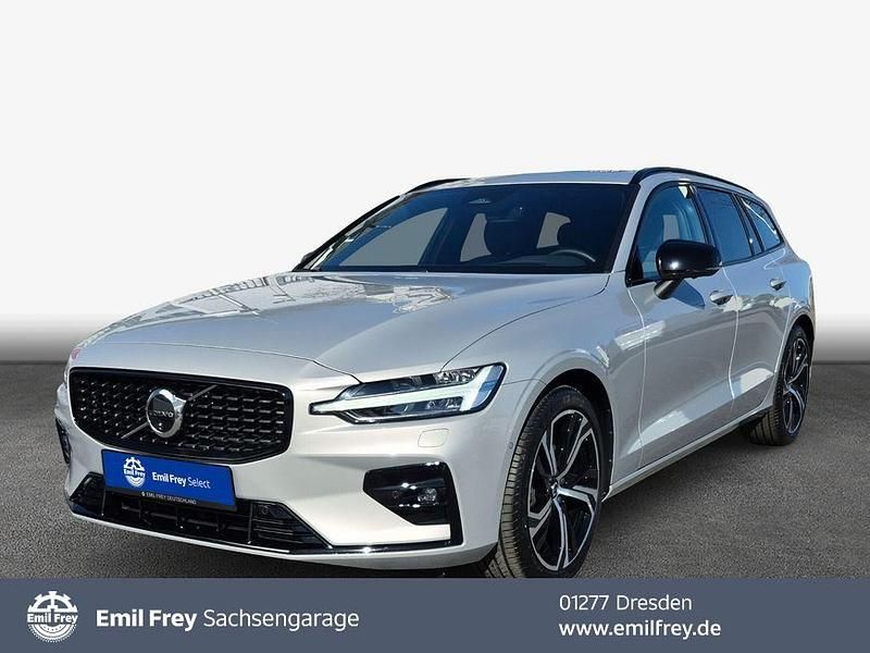 Gebraucht Volvo V60 Plus 197 PS (144 kW) 2025 Silber Kombi
