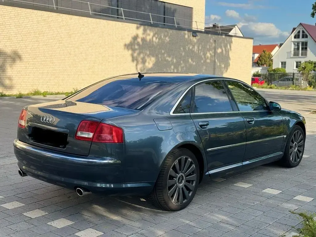 Gebraucht Audi A8L Ambiente 334 PS (245 kW) 2003 Grau Limousine