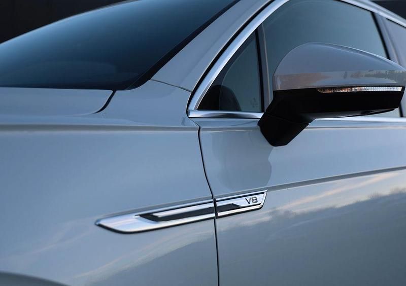 Gebraucht VW Touareg R-line 421 PS (309 kW) 2020 Weiß SUV