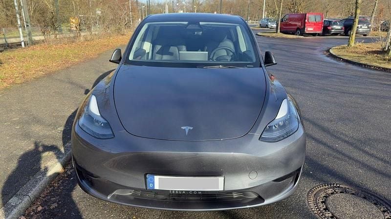 Gebraucht Tesla Model Y RWD 188 kW (256 PS) 2023 Grau SUV