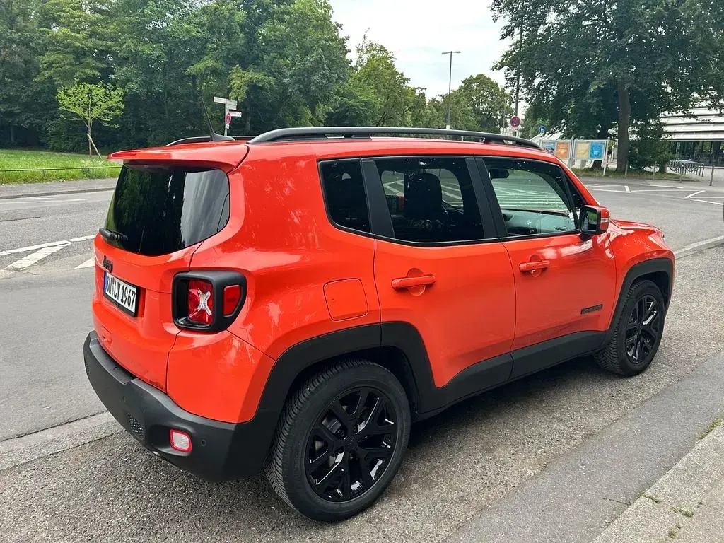 Gebraucht Jeep Renegade Longitude 150 PS (110 kW) 2019 Orange SUV
