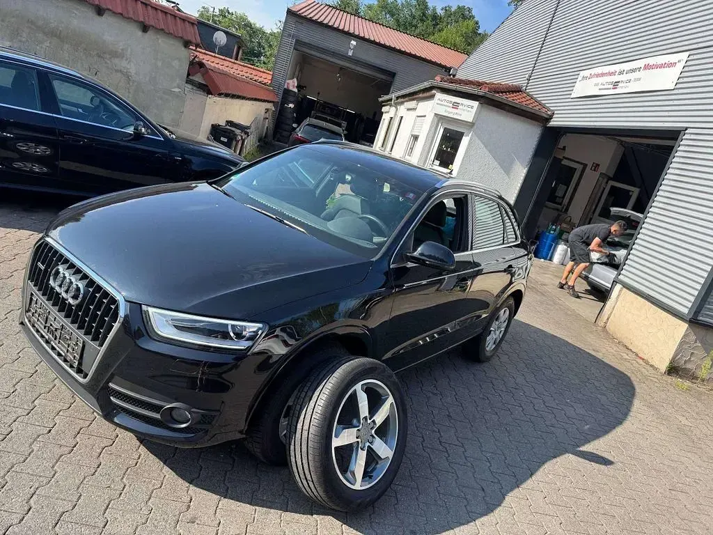 Gebraucht Audi Q3 Sport 211 PS (155 kW) 2012 Phantomschwarz perleffekt SUV