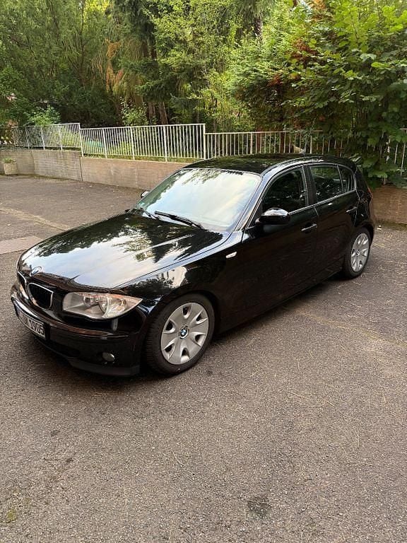 Schwarz Gebraucht 2005 BMW 118 Performance Kleinwagen | 2.500 € (Guter Preis) - Bild 1/4
