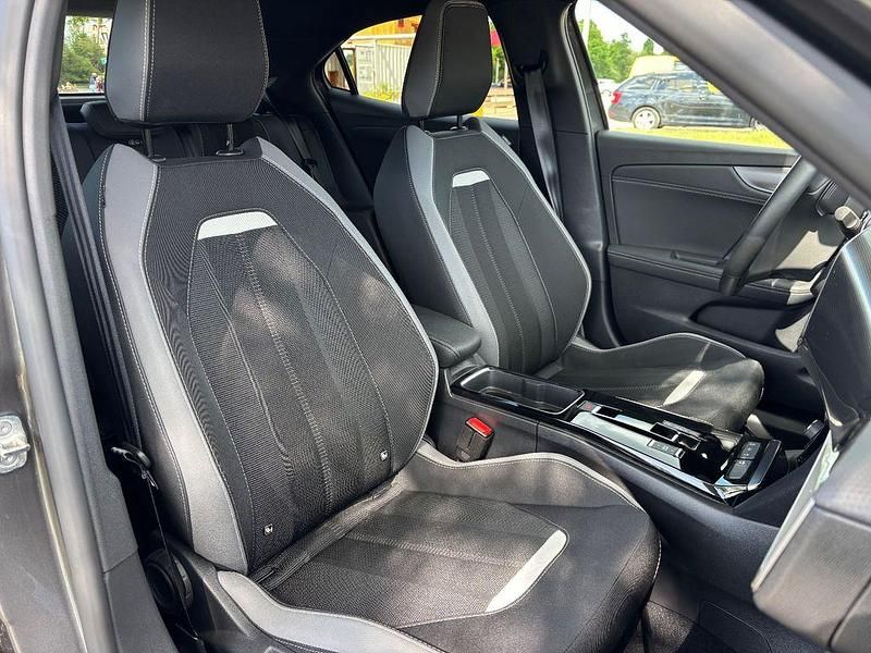 Gebraucht Opel Mokka 131 PS (96 kW) 2024 Grau SUV