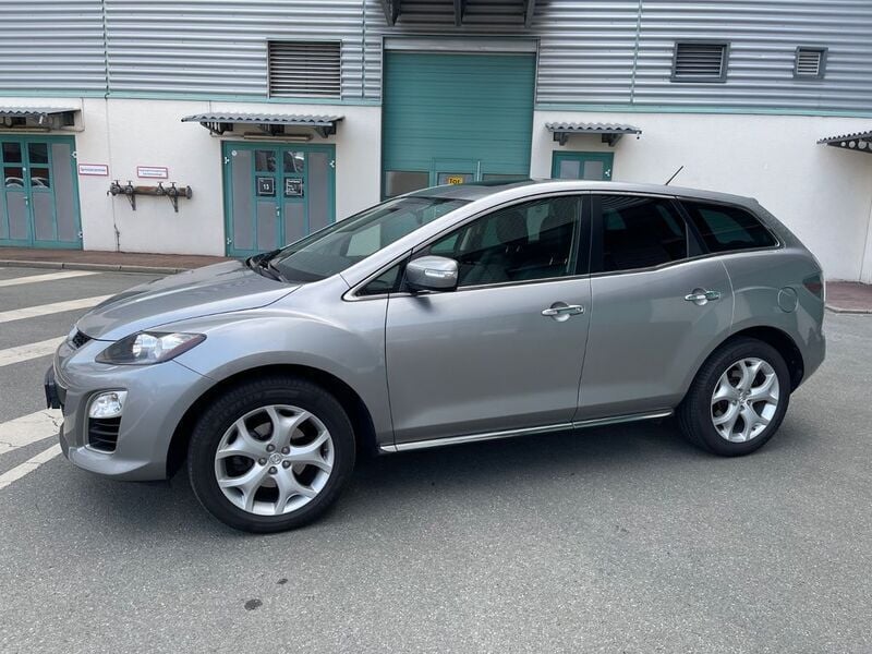Grau Gebraucht 2010 Mazda CX-7 Prime-Line SUV | 5.100 € (Etwas zu teuer) - Bild 1/4