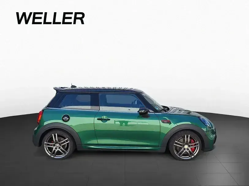 Gebraucht Mini John Cooper Works 231 PS (169 kW) 2021 British racing green (dunkelgrün) Kleinwagen