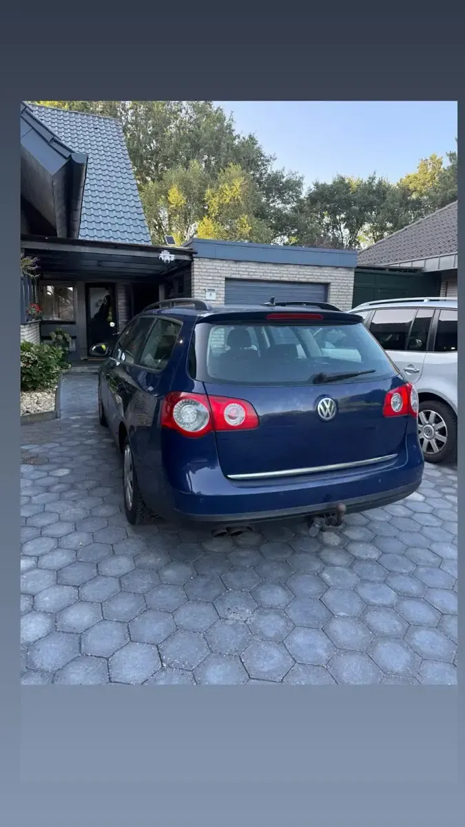Gebraucht VW Passat 140 PS (102 kW) 2007 Blau Kombi