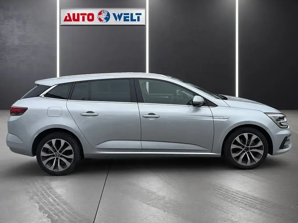 Gebraucht Renault Mégane IV 140 PS (102 kW) 2023 Grau Limousine