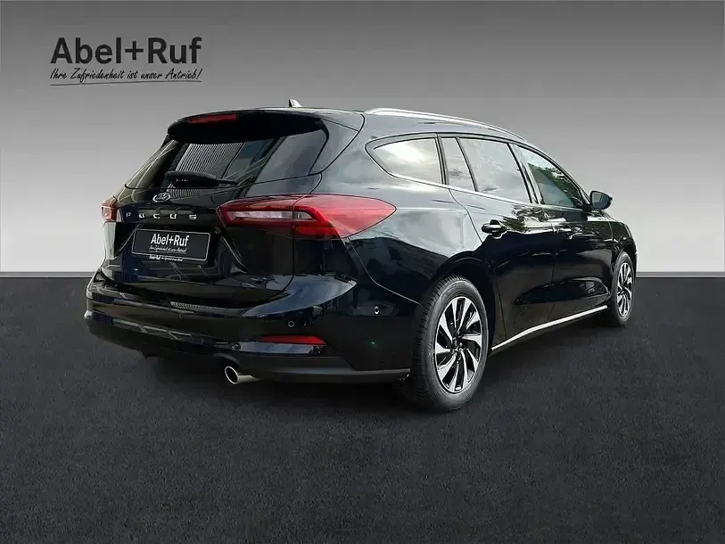 Gebraucht Ford Focus 116 PS (85 kW) 2025 Agate black Kombi