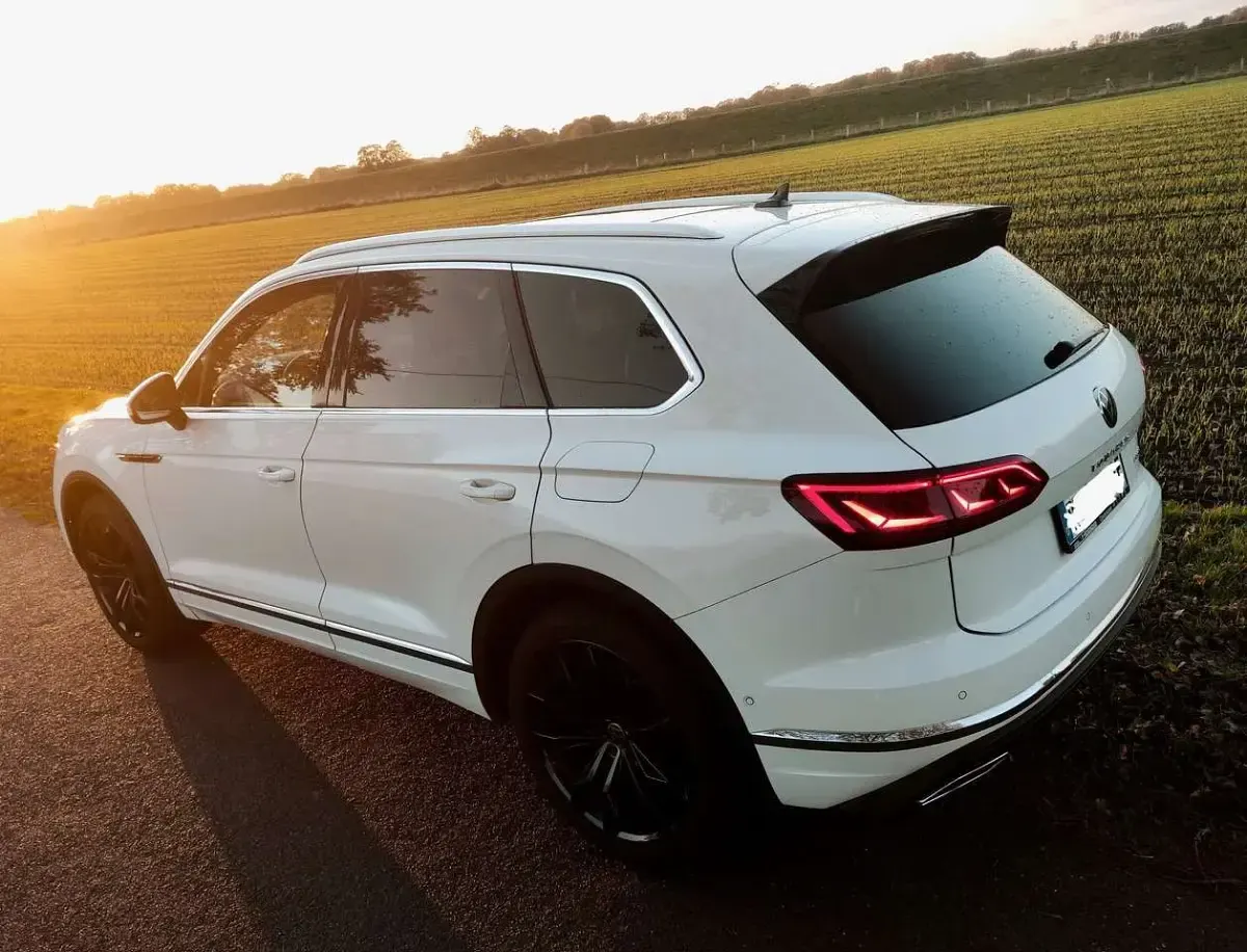 Brugt VW Touareg Elegance 381 HK (280 kW) 2023 Hvid SUV