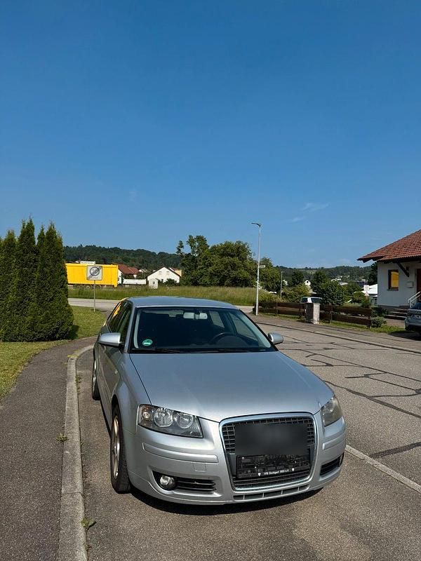 Silber Gebraucht 2007 Audi A3 Sportback Ambiente Limousine | 2.200 € (Superpreis) - Bild 1/4