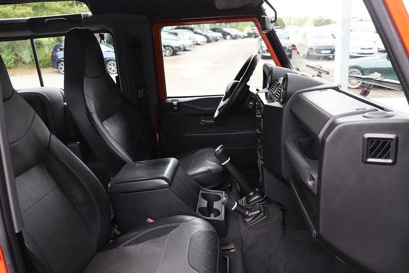 Gebraucht Land Rover Defender Adventure 122 PS (89 kW) 2015 Kombi