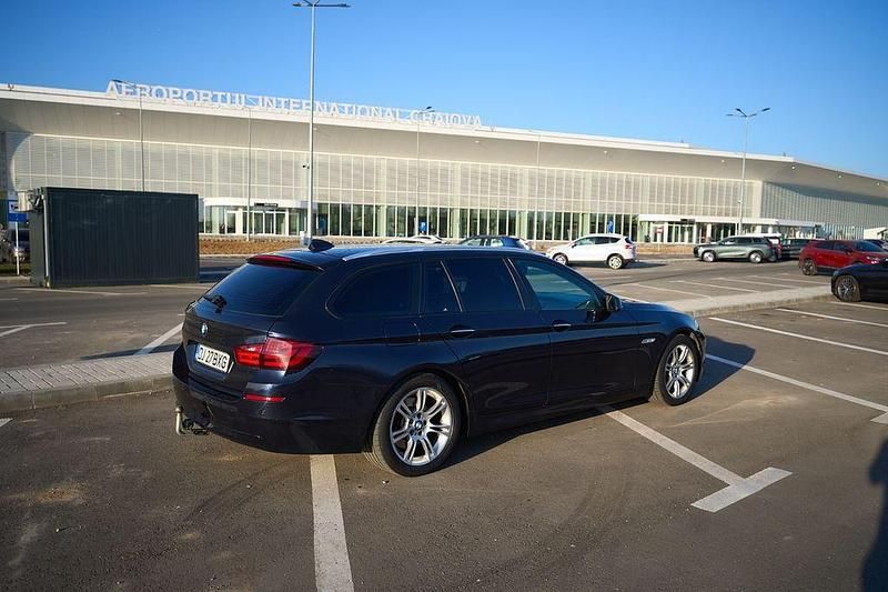Gebraucht BMW 520 184 PS (135 kW) 2012 Blau Kombi