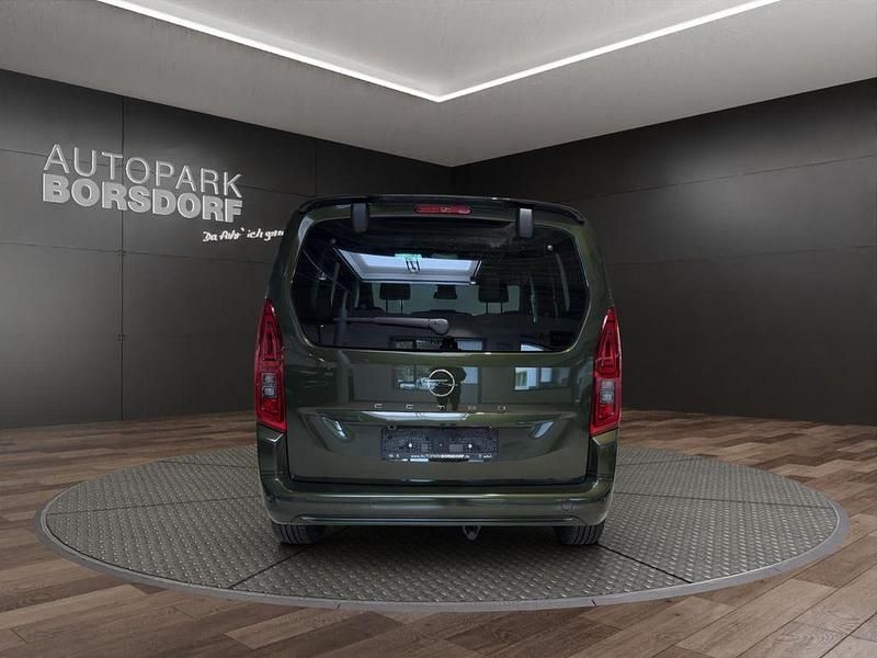 Neu Opel Combo Life 102 PS (75 kW) 2026 Grün Van / Kleinbus