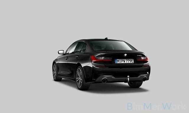 Gebraucht BMW 330e M Sport 252 PS (185 kW) 2021 Saphirschwarz Limousine
