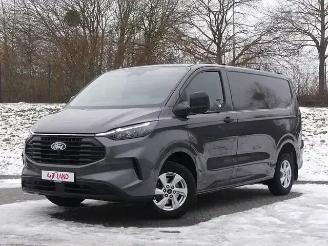 Usado Ford Transit Custom 170 HP (125 kW) 2024 Cinzento Monovolume