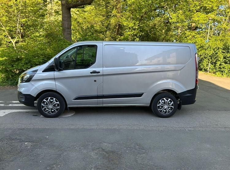 Second-hand Ford Transit Custom 105 CP (77 kW) 2020 Monovolum