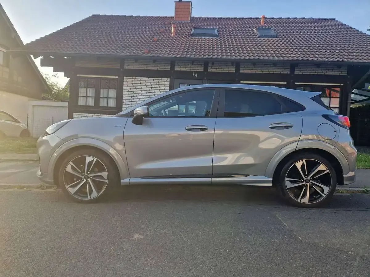 Gebraucht Ford Puma ST-Line 155 PS (114 kW) 2022 Grau SUV